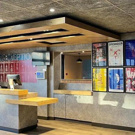 Ibis Budget Centre Szálloda 2*
